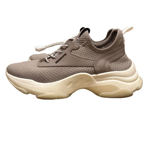 Women’s Steve Madden Mauve/Grey and White slip on sneaker (size 9, fits 8.5) - Picture 3 of 5